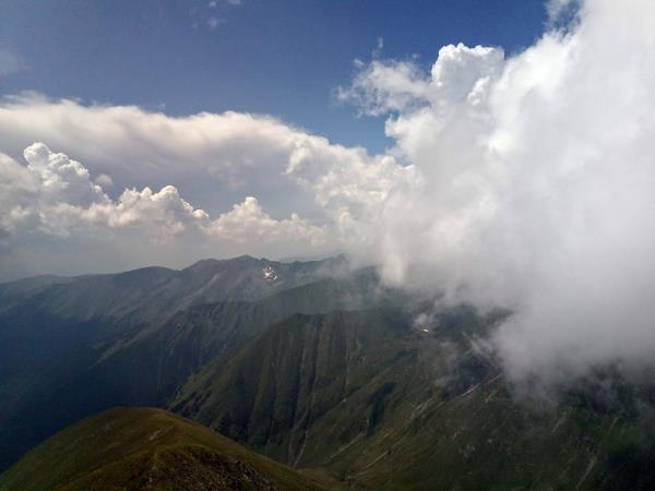 Transylvanian Alps trekking vacation