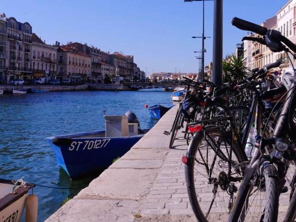 Marseille to Barcelona cycling vacation