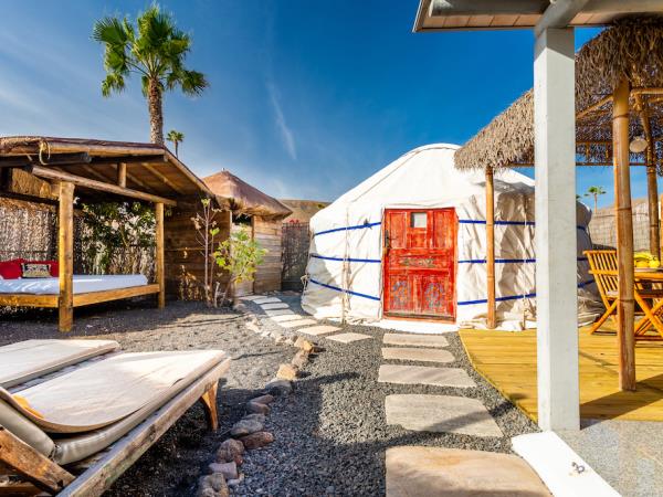 Lanzarote yurt holiday, eco palm yurt
