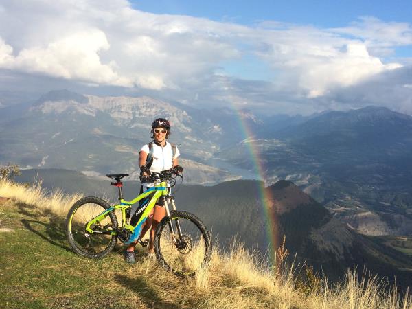 Alps to Provence ebike vacation, France