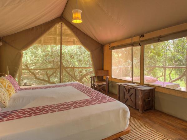 Family safari in Kenya with the Maasai