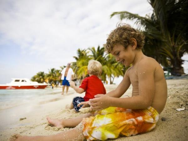 Belize family wildlife vacation