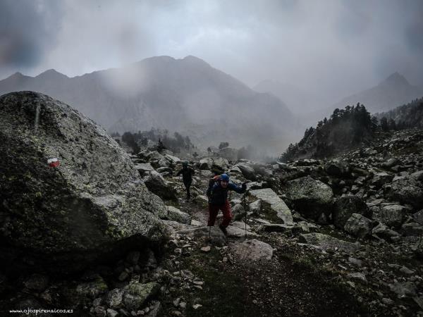 Pyrenees activity & hiking holiday, Spain