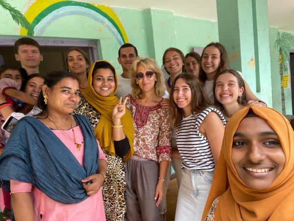 Family holiday with volunteering in India
