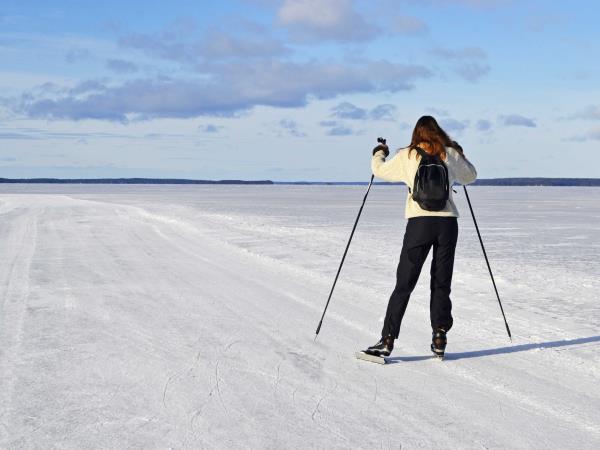 Finland winter vacation, tour skating