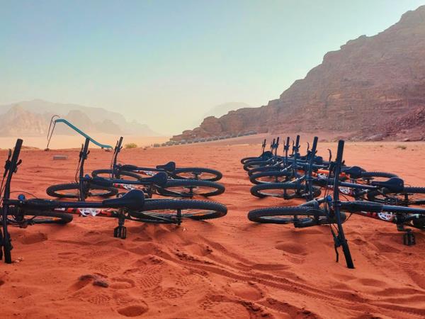 Jordan bike tour to Petra and Wadi Rum