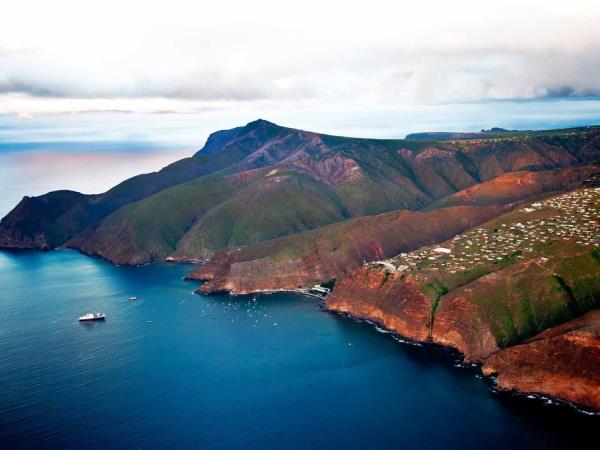 St Helena tour, small group
