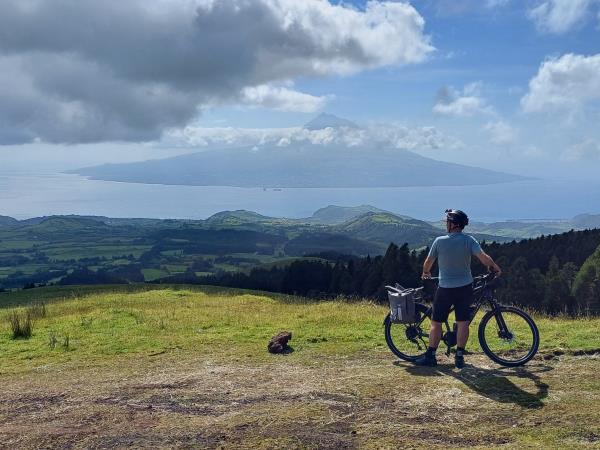 E-bike tour in Azores