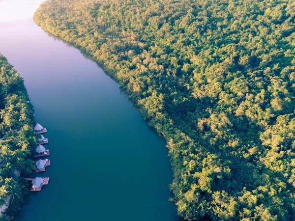 Thailand countryside tour, rivers & reef by train