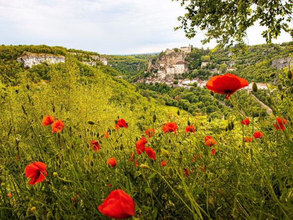 Dordogne walking vacation, France