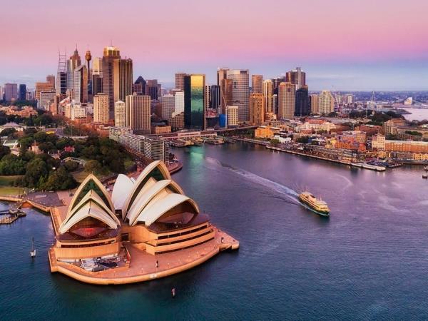 Australia Coast small ship cruise