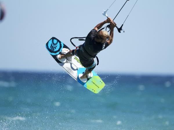 Kitesurfing and houseboat holiday, South Africa
