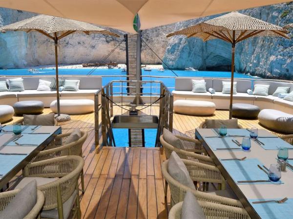 Greek Islands luxury sailing cruise