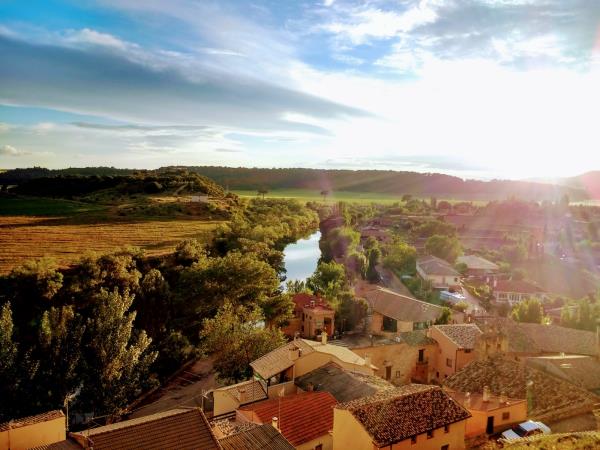 Rural yoga vacation in Spain, nr Madrid