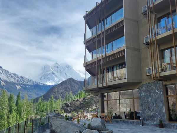 Hunza and Lahore cultural tour with yoga