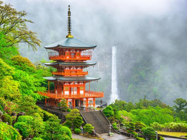 Japan small group hiking vacation