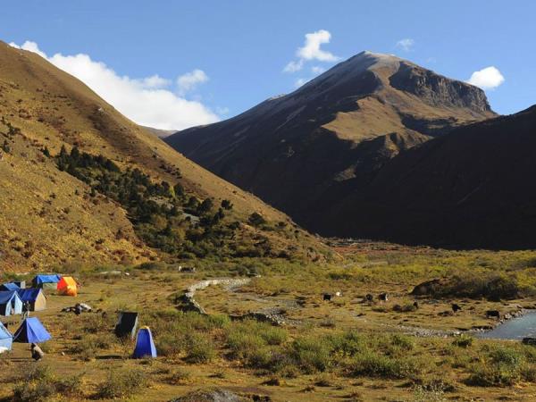 Bhutan highlights vacation with trekking options