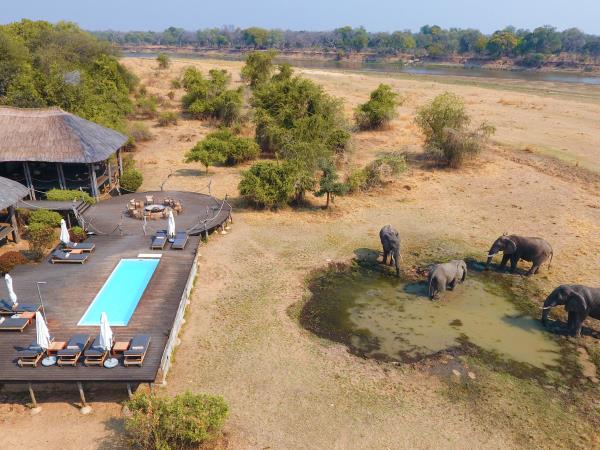 Zambia luxury safari vacation