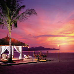 Borneo luxury travel map & highlights