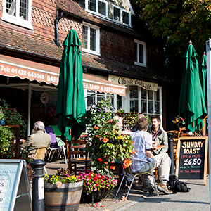 Cafes, restaurants & pubs in the South Downs