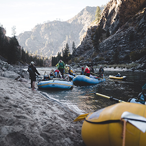 White water rafting travel guide