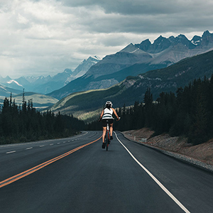 Cycling the Icefields Parkway in Canada