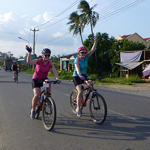 Cycling in Vietnam travel guide