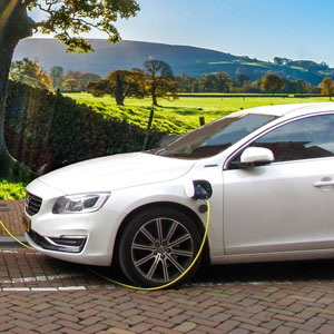 Electric car holidays travel guide