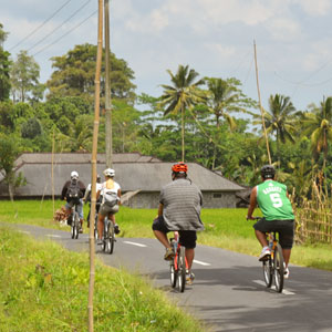 Indonesia cycling map & highlights