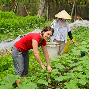 Volunteering travel guide