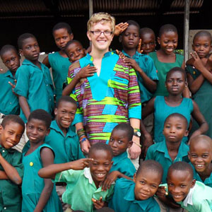 Volunteering holidays with children