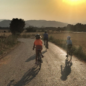 Family cycling holidays in Catalonia