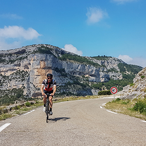 Cycling in France travel guide