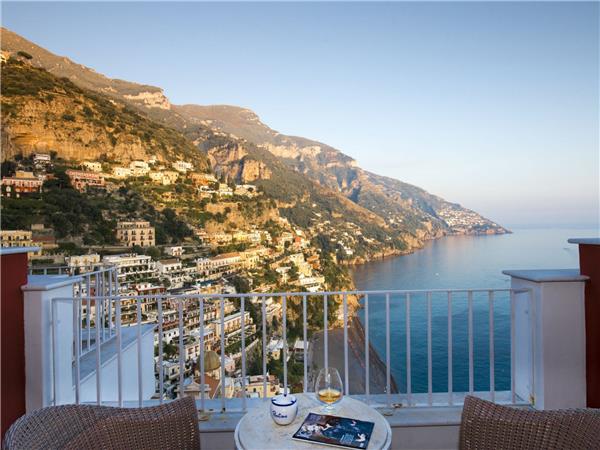 Amalfi to Sorrento walking vacation in Italy