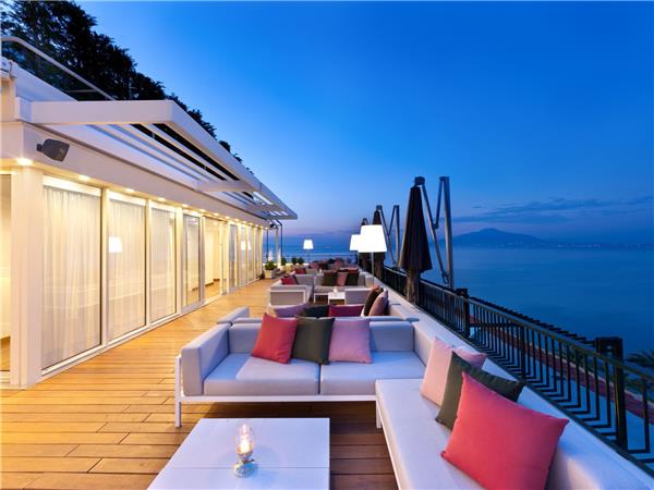Amalfi to Sorrento walking vacation in Italy