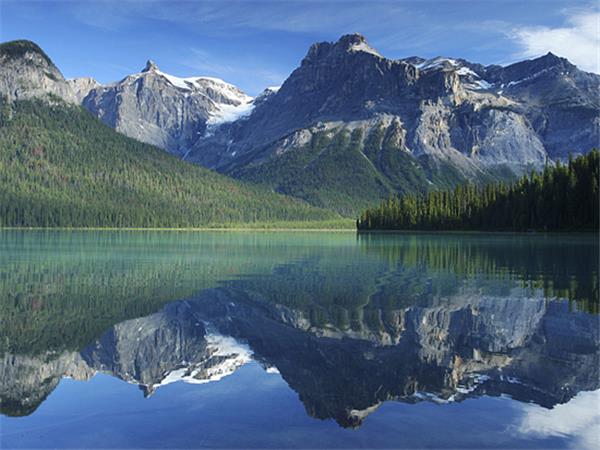 Canadian Rockies hiking vacation