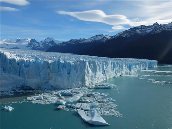 Patagonia trekking vacation Fitzroy and Paine
