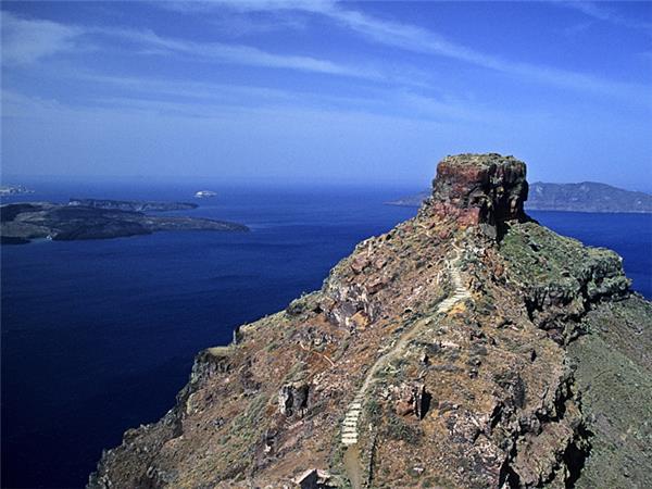 Cyclades walking holidays in Greece