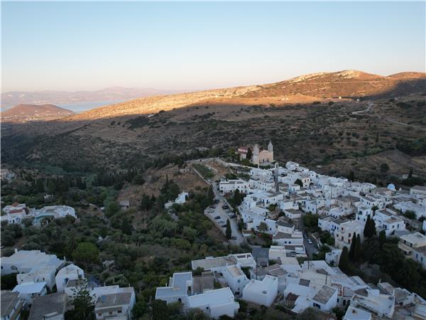 Cyclades walking holidays in Greece