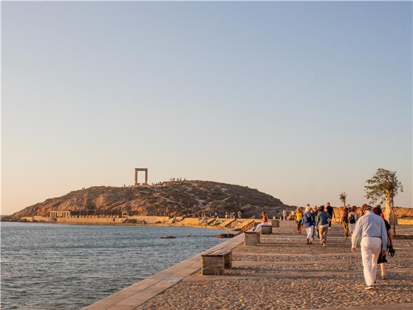 Cyclades walking holidays in Greece