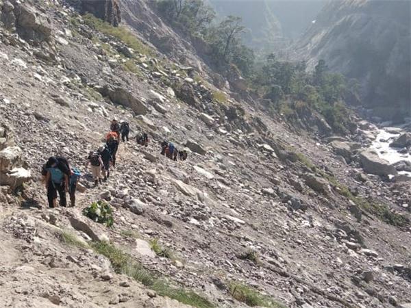 Manaslu Circuit hiking vacation, Nepal