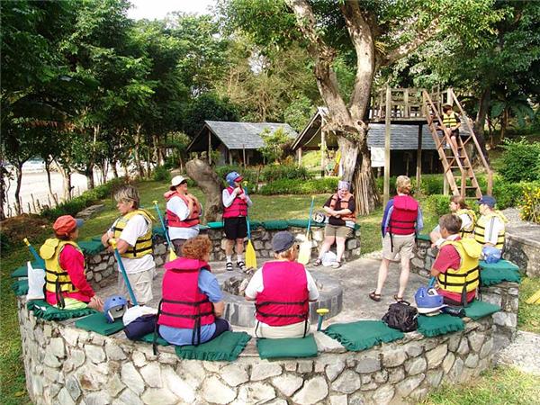 Annapurna luxury vacation in Nepal