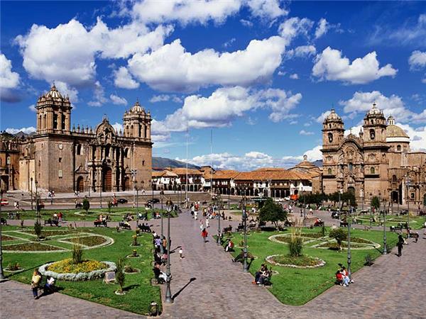High Inca trail trek in Peru