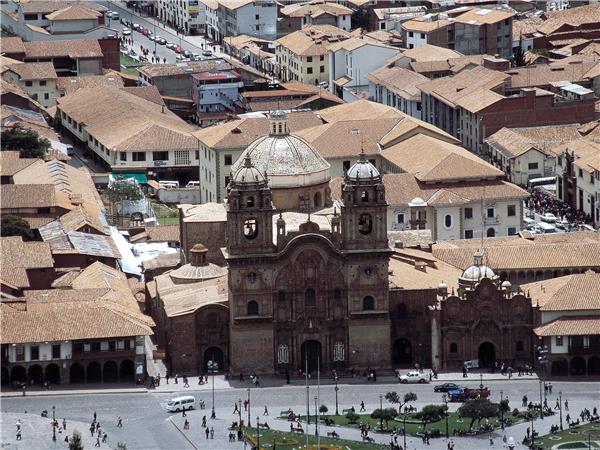High Inca trail trek in Peru