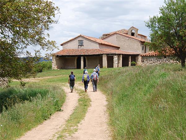 Sierra de las Mamblas walking vacation in Spain