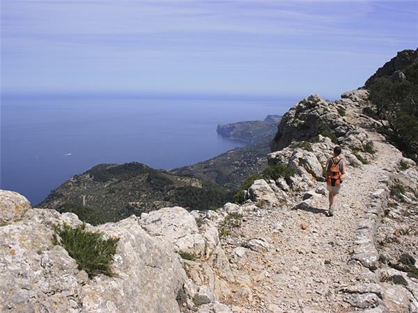 Mallorca walking vacation in the Balearic Islands, Spain
