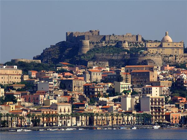 Sicily walking vacation, Sicilian Volcanoes