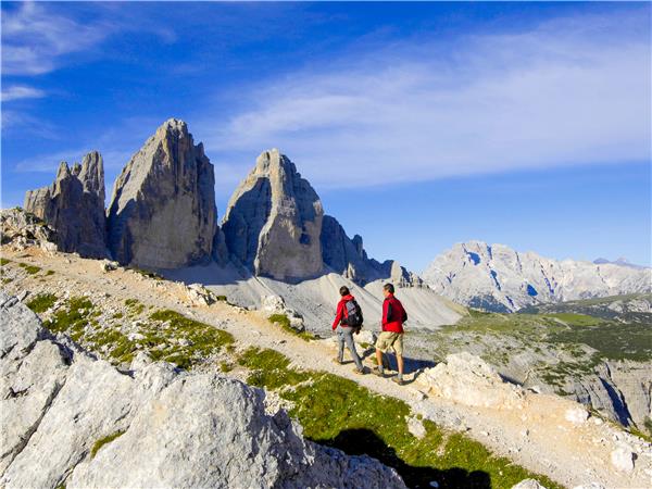 Dolomites walking vacation in Italy