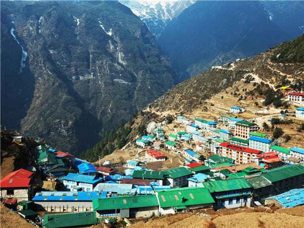 Everest Base Camp trekking vacation