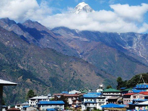 Everest Base Camp trekking vacation
